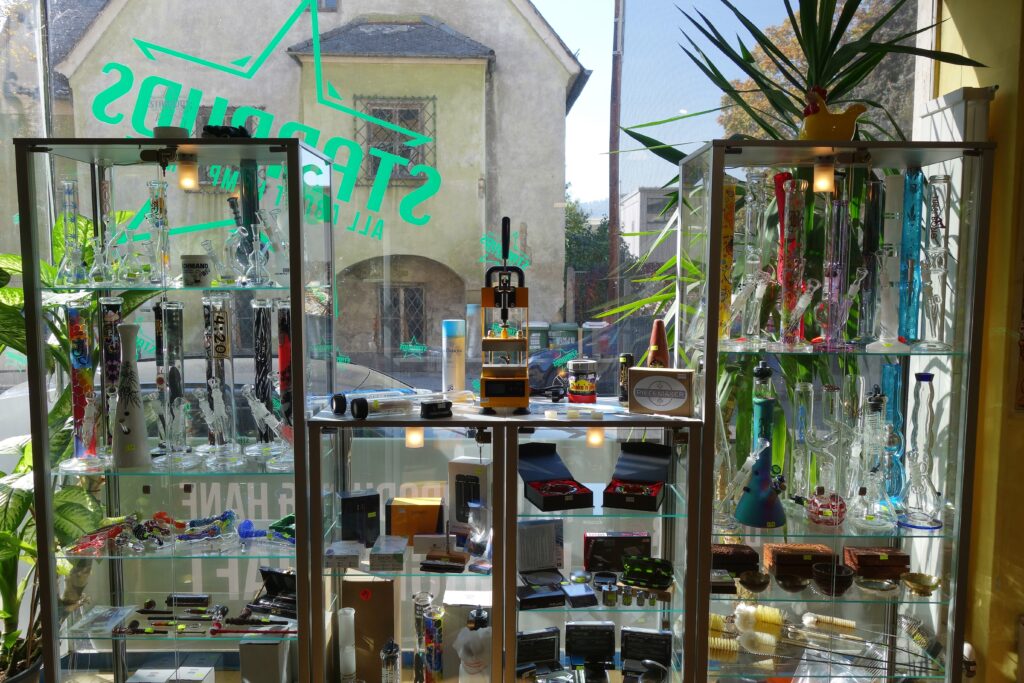 Headshop starbuds hanf bongs pfeifen graz