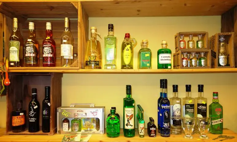 Sonstiges Absinthe-starbuds graz